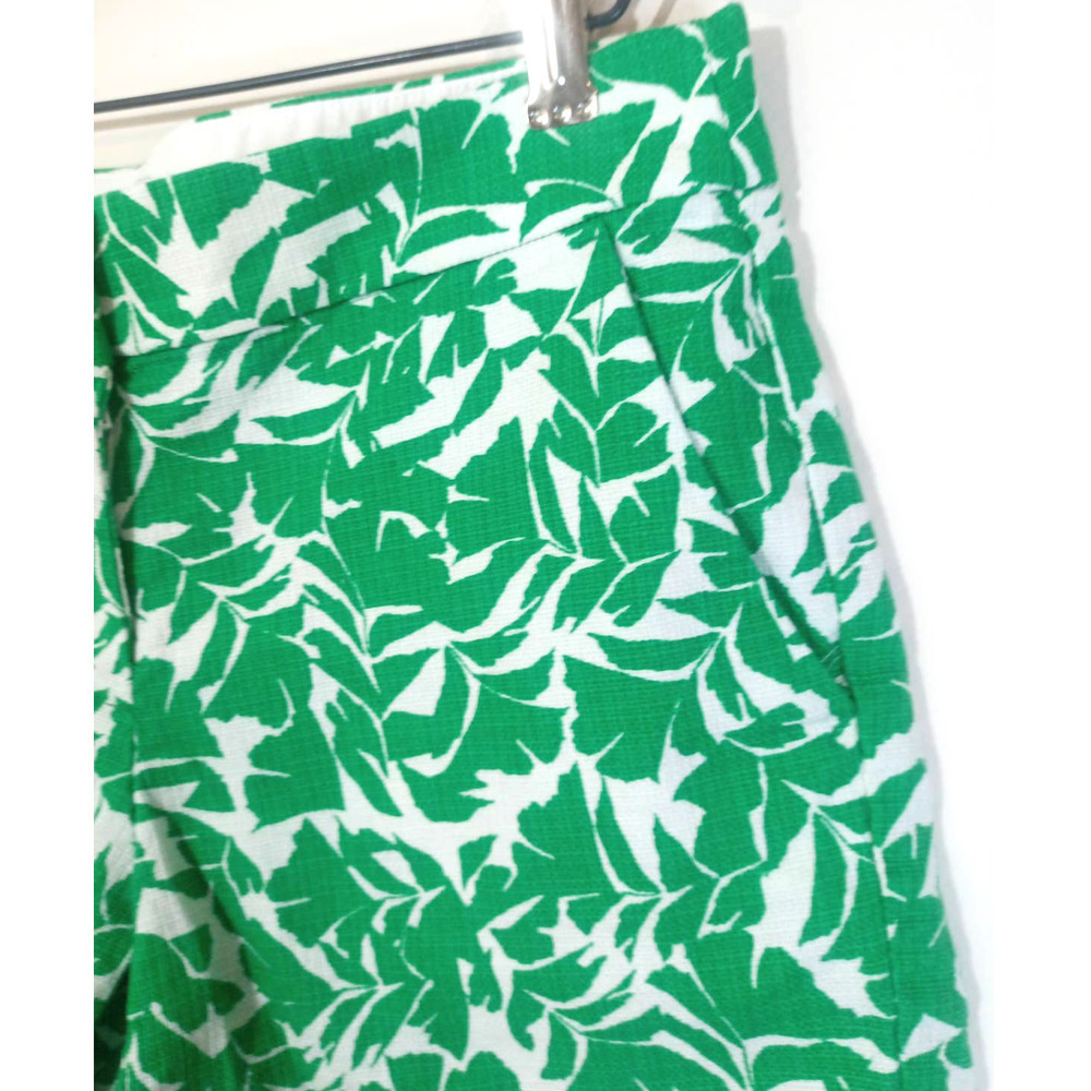 J. Crew Women Sz 0 Green White Leaf Tropical Print Shorts Preppy Boho Summer - Picture 4 of 8
